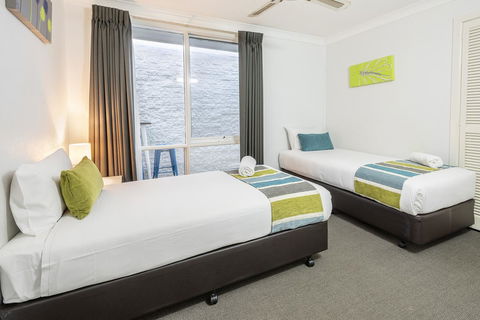 The Beach Motel Hervey Bay - Whitsundays Accommodation 24