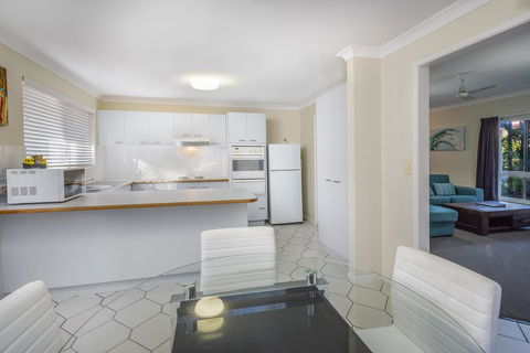 The Beach Motel Hervey Bay - Whitsundays Accommodation 25