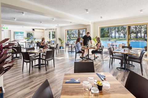The Beach Motel Hervey Bay - Whitsundays Accommodation 8