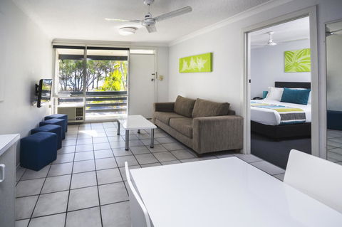 The Beach Motel Hervey Bay - Whitsundays Accommodation 35