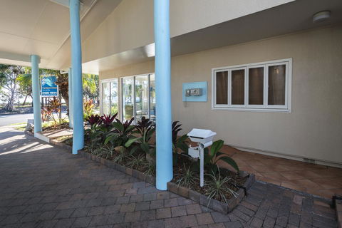 The Beach Motel Hervey Bay - Whitsundays Accommodation 38