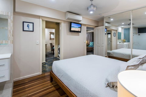 Beach Lodges - Whitsundays Accommodation 43