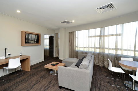 Hotel Grand Chancellor Townsville - Whitsundays Accommodation 0