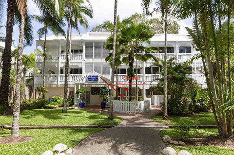 The White House Port Douglas - Whitsundays Accommodation 1
