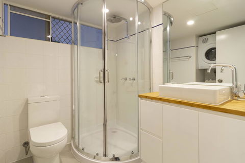 The White House Port Douglas - Whitsundays Accommodation 4
