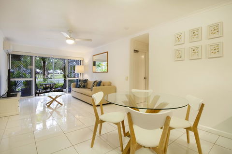 The White House Port Douglas - Whitsundays Accommodation 14