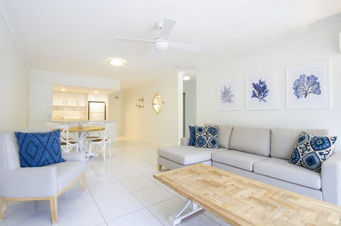The White House Port Douglas - Whitsundays Accommodation 5