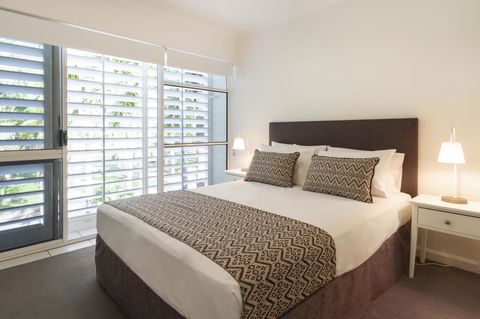 The White House Port Douglas - Whitsundays Accommodation 6