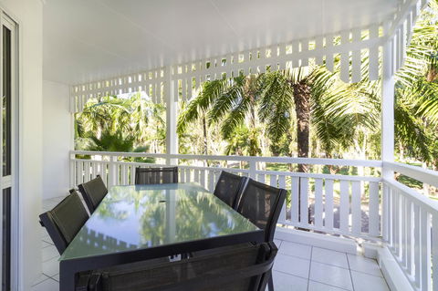 The White House Port Douglas - Whitsundays Accommodation 34