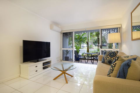 The White House Port Douglas - Whitsundays Accommodation 16