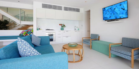 Pool Resort Port Douglas - Whitsundays Accommodation 5