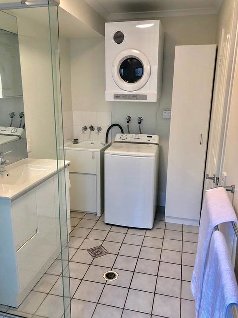 Sunrise Haven - Whitsundays Accommodation 14