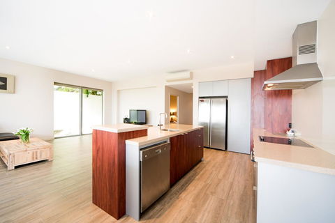 Whitsunday Reflections - Whitsundays Accommodation 6