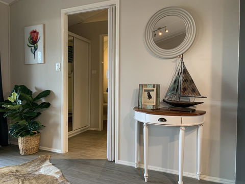 Bed & Breakfast 1 Bedroom Guest House - Whitsundays Accommodation 8