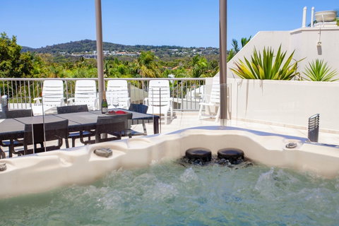 Noosa Tropicana - Whitsundays Accommodation 25