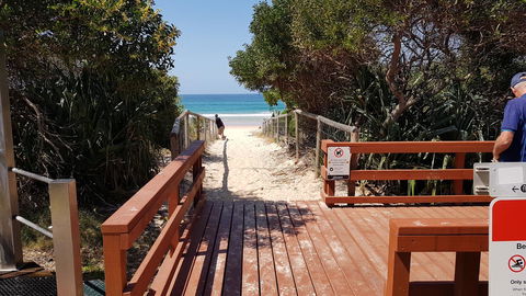 Surfers Chalet - Whitsundays Accommodation 4
