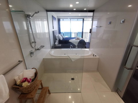 Circle Luxury Holidays - Whitsundays Accommodation 11