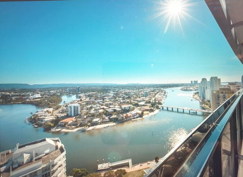 Circle Luxury Holidays - Whitsundays Accommodation 10