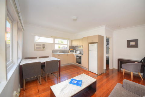 Backpackers In Paradise 18-35 Hostel - Whitsundays Accommodation 11