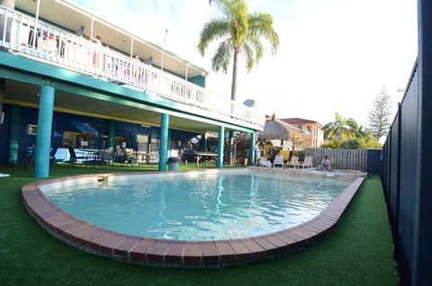 Backpackers In Paradise 18-35 Hostel - Whitsundays Accommodation 22