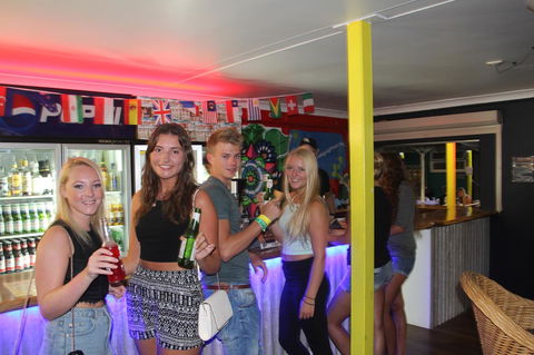 Backpackers In Paradise 18-35 Hostel - Whitsundays Accommodation 30