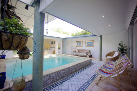 [ ANDY'S BEACH HOUSE ] - Whitsundays Accommodation 20