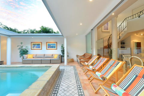 [ ANDY'S BEACH HOUSE ] - Whitsundays Accommodation 18