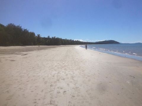 [ ANDY'S BEACH HOUSE ] - Whitsundays Accommodation 2