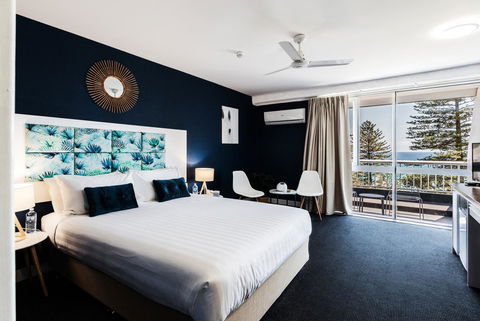 Greenmount Beach House - Whitsundays Accommodation 2