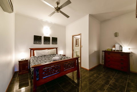 Bella Vista On Nara Pets Welcome - Whitsundays Accommodation 21
