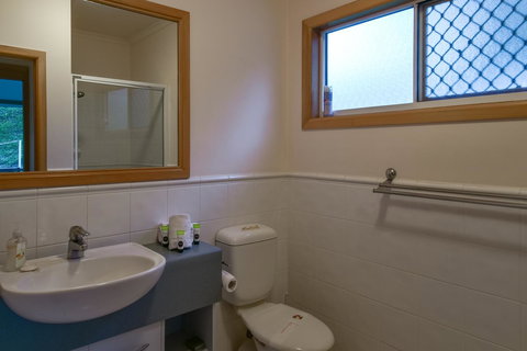 Bella Vista On Nara Pets Welcome - Whitsundays Accommodation 17