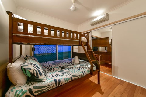 Bella Vista On Nara Pets Welcome - Whitsundays Accommodation 15