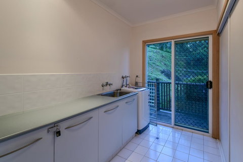 Bella Vista On Nara Pets Welcome - Whitsundays Accommodation 19