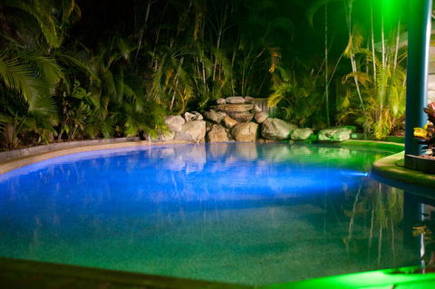 Trinity Beach Pacific - Whitsundays Accommodation 4