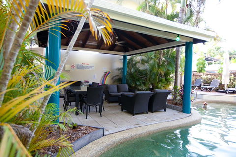 Trinity Beach Pacific - Whitsundays Accommodation 12