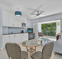 Couples private spa beach getaway - Whitsundays Accommodation