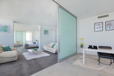 Q1 Resort & Spa - Official - Whitsundays Accommodation 40
