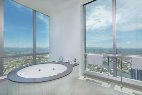 Q1 Resort & Spa - Official - Whitsundays Accommodation 28