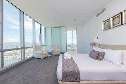 Q1 Resort & Spa - Official - Whitsundays Accommodation 11