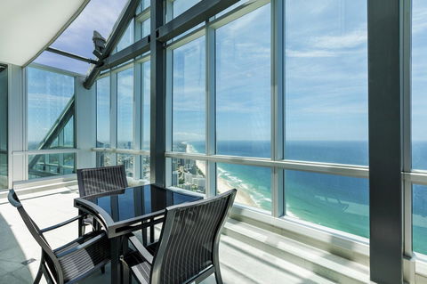 Q1 Resort & Spa - Official - Whitsundays Accommodation 15