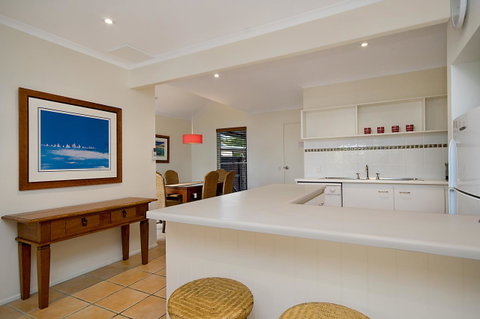 Skippers Cove Waterfront Resort - Whitsundays Accommodation 16