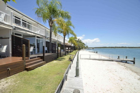 Skippers Cove Waterfront Resort - Whitsundays Accommodation 22
