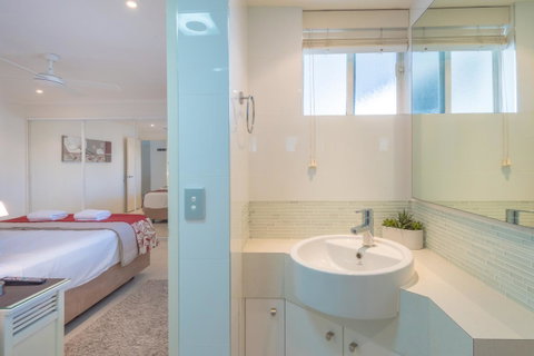 Munna Beach Apartments - Whitsundays Accommodation 22