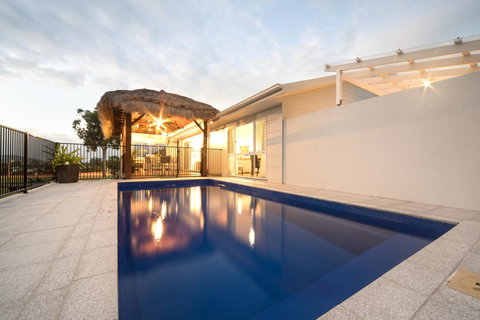 Whitsunday Luxury Homes - Whitsundays Accommodation 0