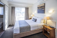 Book Emerald Accommodation Vacations Whitsundays Accommodation Whitsundays Accommodation