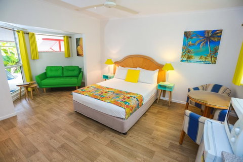 Port Douglas Motel - Whitsundays Accommodation 17