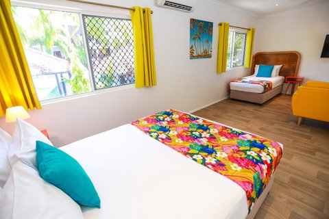 Port Douglas Motel - Whitsundays Accommodation 3