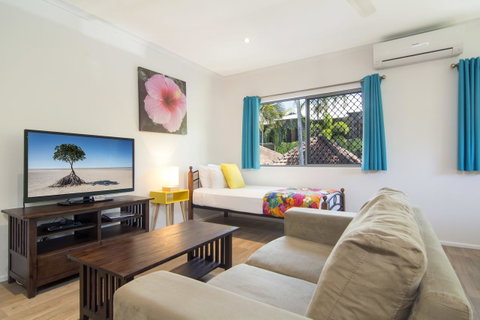 Port Douglas Motel - Whitsundays Accommodation 36
