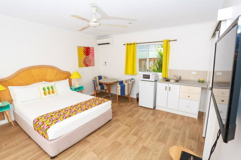 Port Douglas Motel - Whitsundays Accommodation 22