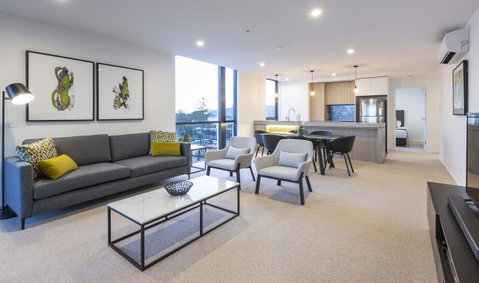 Qube Broadbeach - Whitsundays Accommodation 37